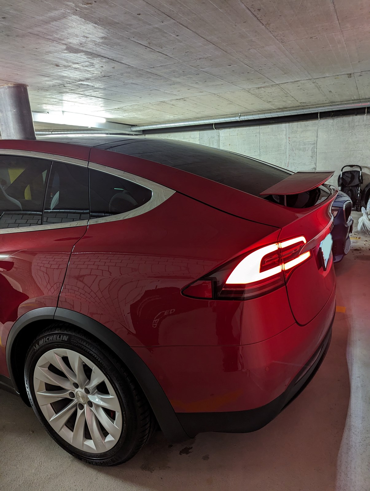 TESLA Model X 100 D Performance-image-4