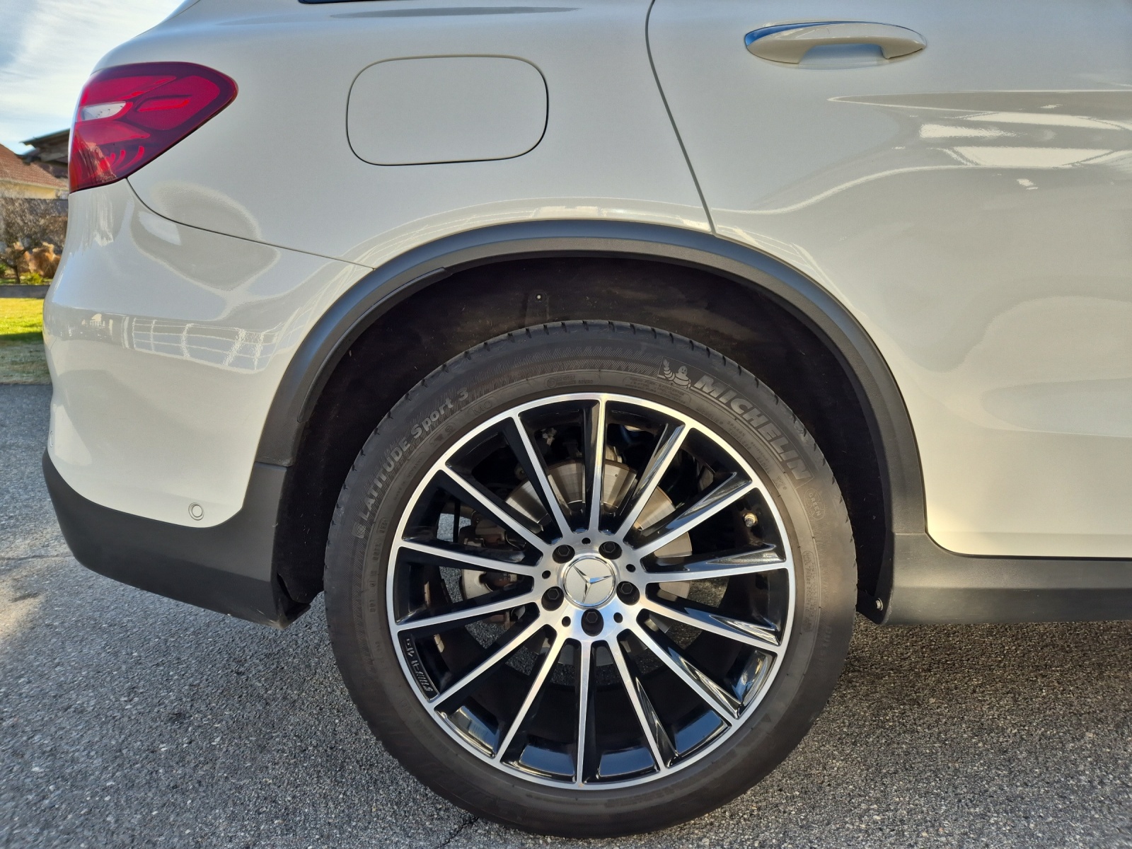 MERCEDES-BENZ GLC 43 AMG 4Matic-image-23