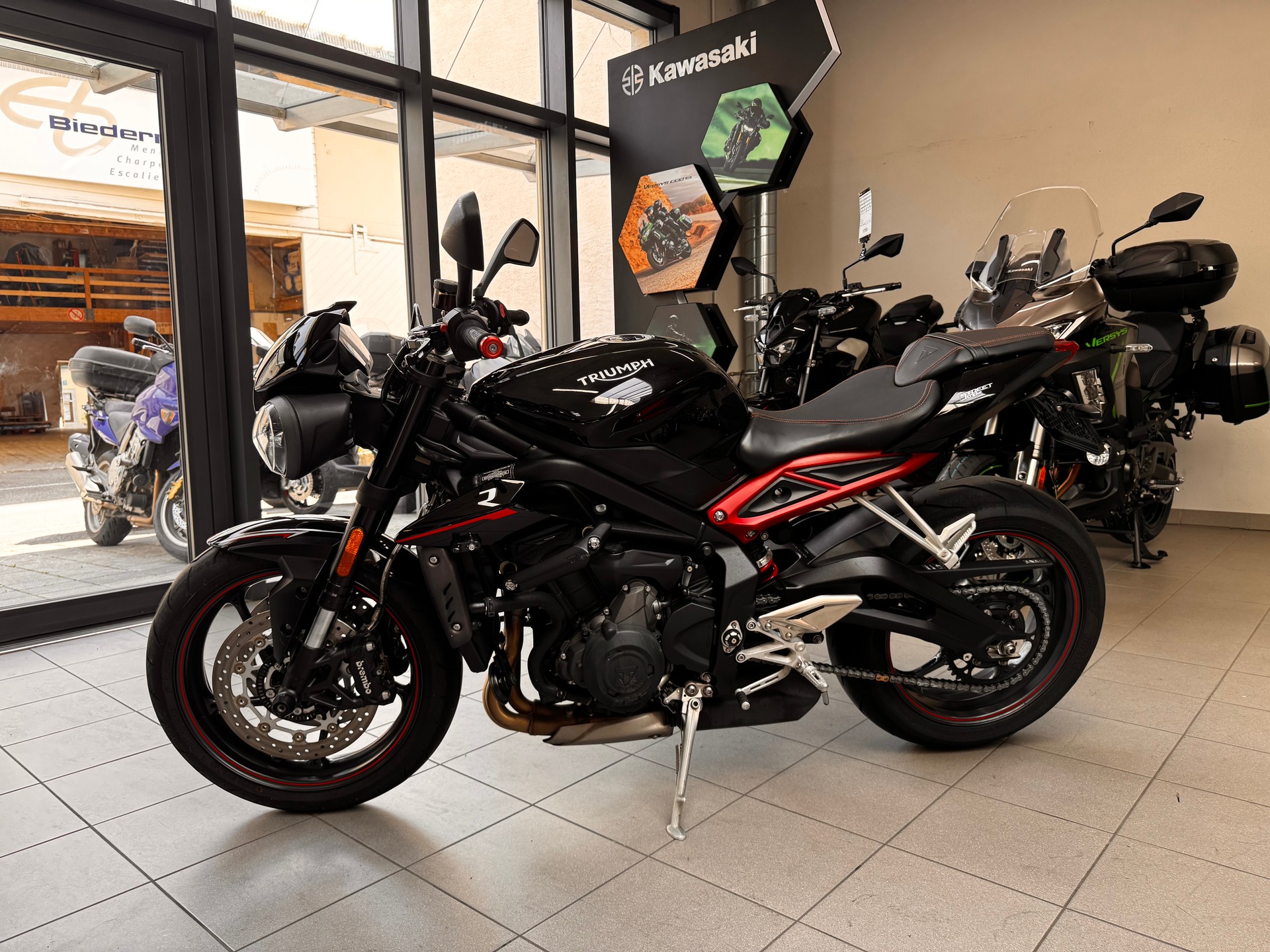 TRIUMPH Street Triple R 765 ABS-image-1