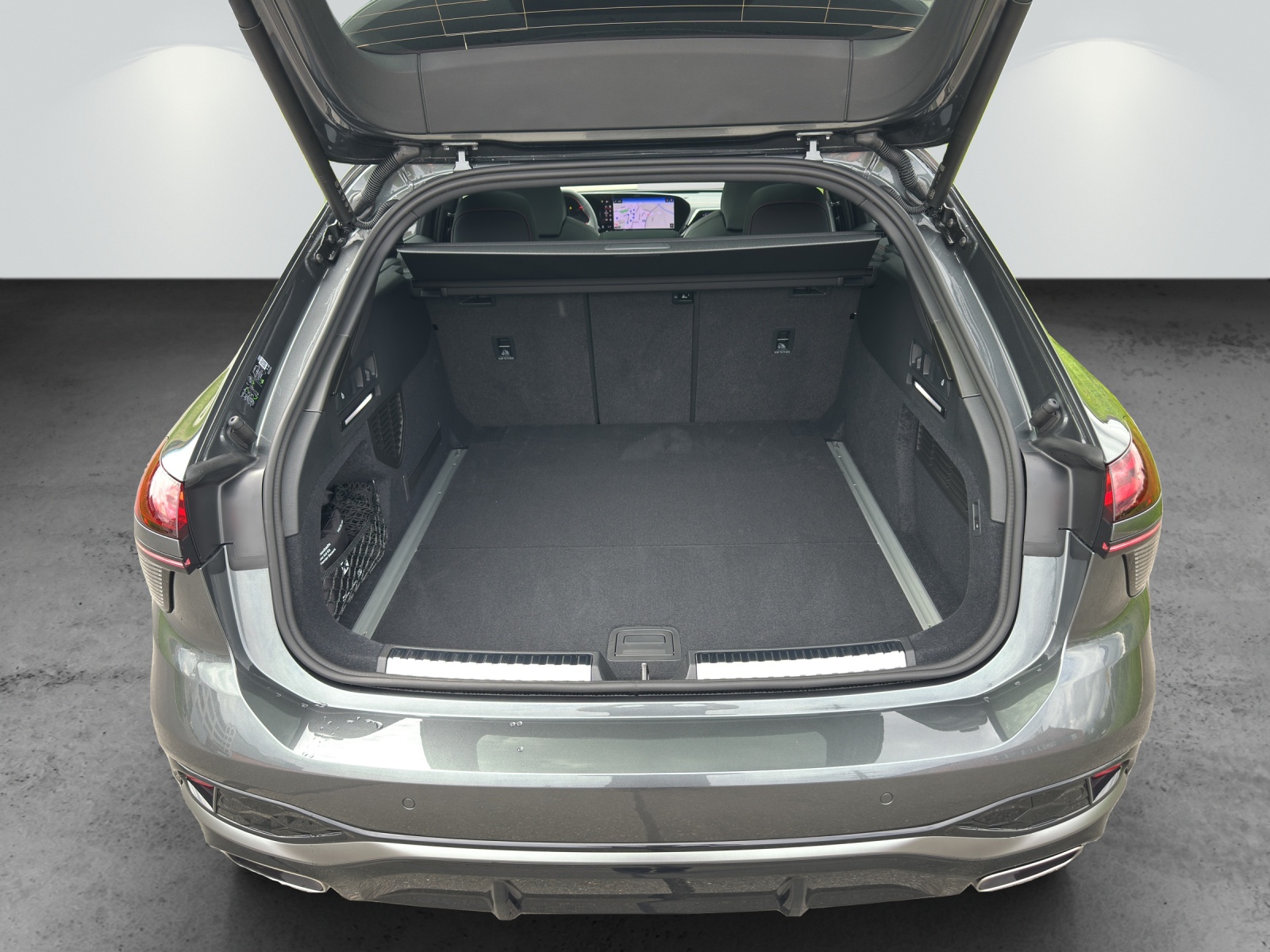 AUDI A6 Avant TFSI quattro 270 kW S tronic-image-9