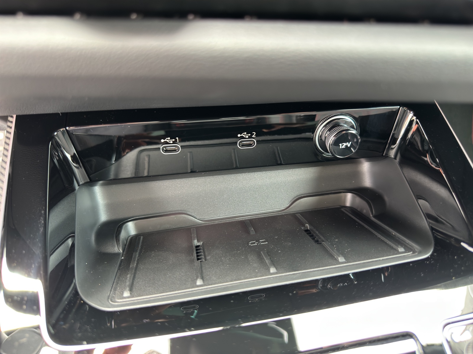 AUDI A6 Avant TFSI quattro 270 kW S tronic-image-14