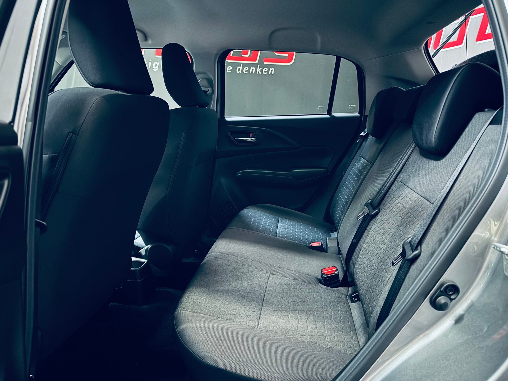 SUZUKI Swift 1.2 Compact+ Hybrid 4x4-image-11