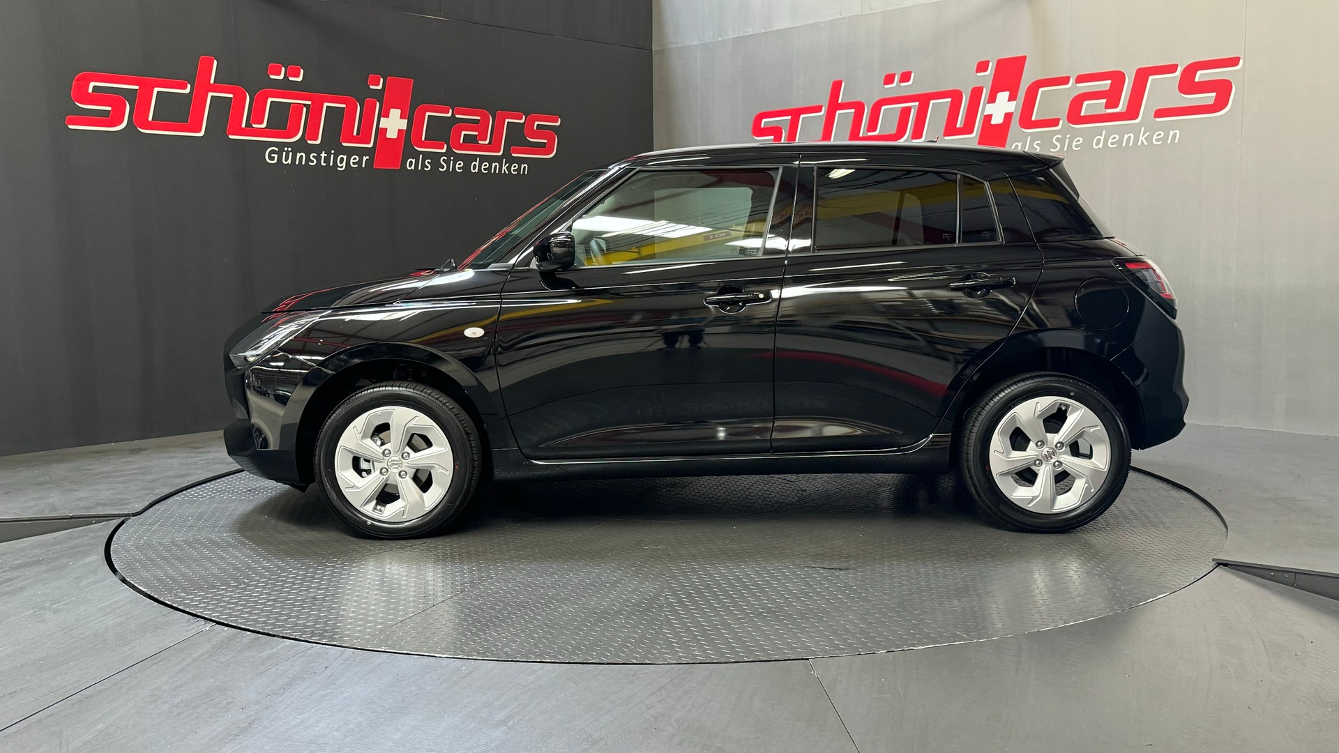 SUZUKI Swift 1.2 Compact+ Hybrid 4x4-showroom-element-3