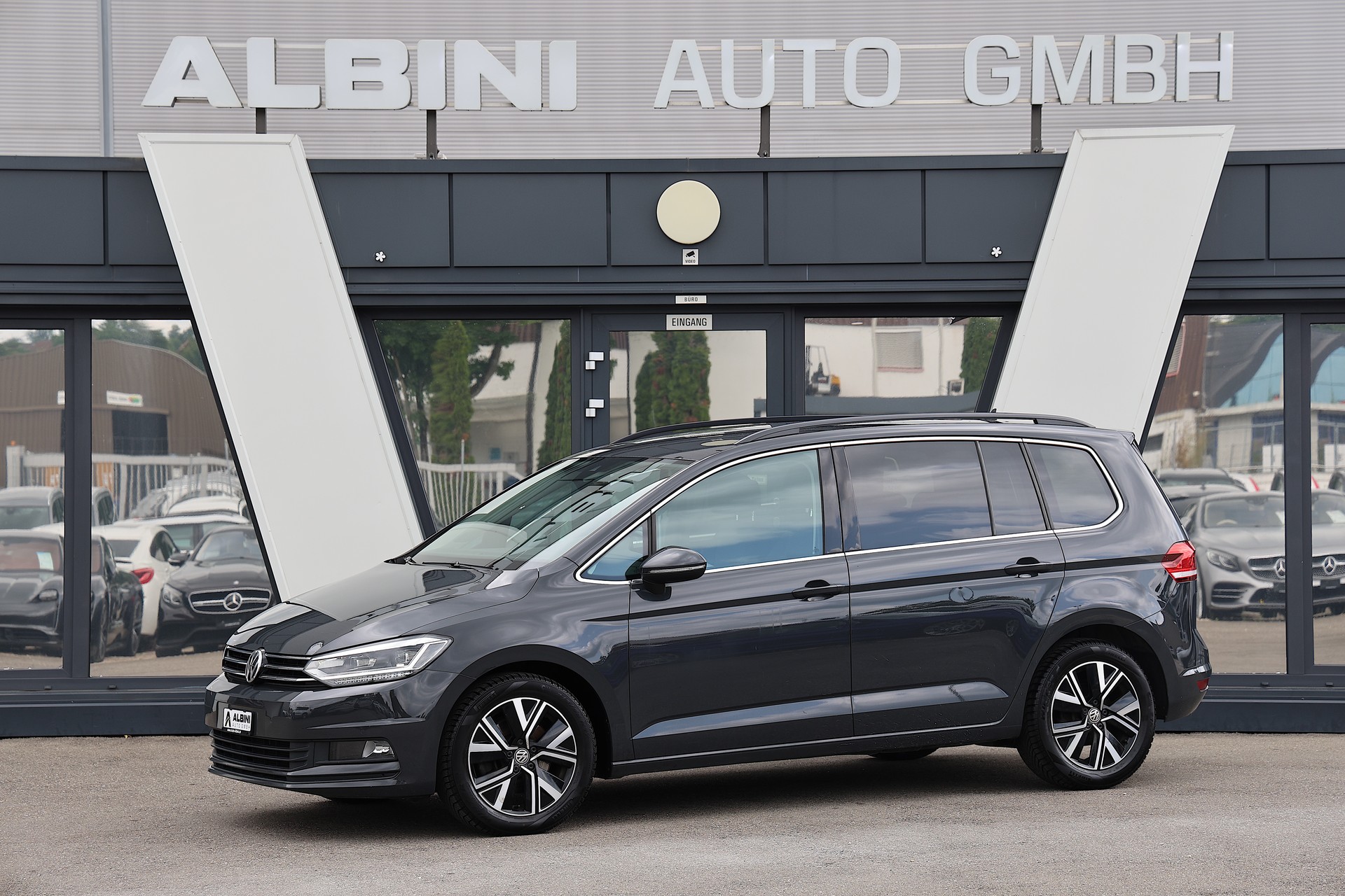 VW Touran 2.0 TDI BlueMotion Technology Comfortline DSG-image-0