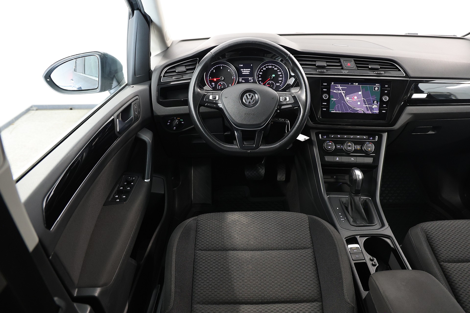 VW Touran 2.0 TDI BlueMotion Technology Comfortline DSG-image-8