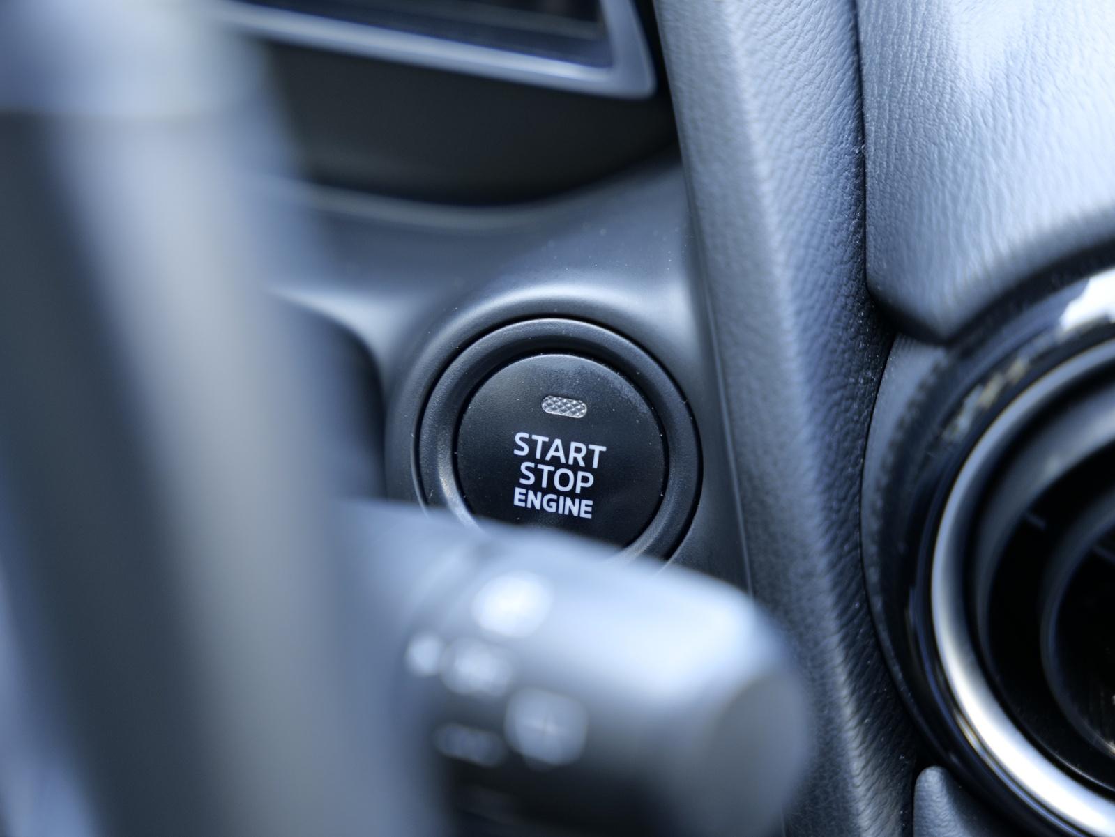 MAZDA 2 1.5 115 Revolution-image-28