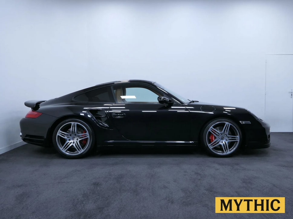 PORSCHE Turbo-image-19