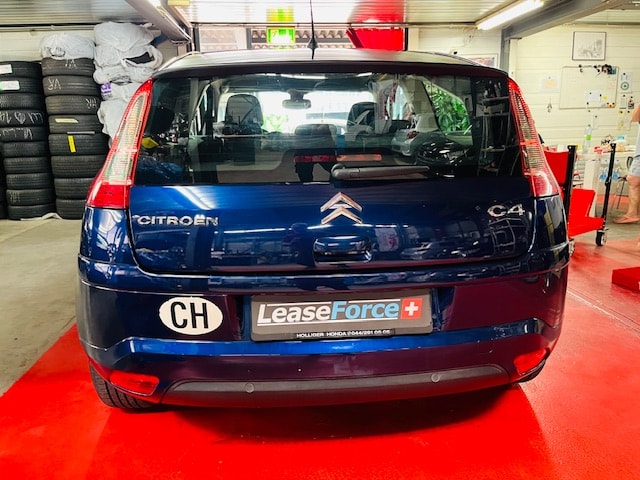 CITROEN C4 Coupé 1.6i 16V VTR-image-3
