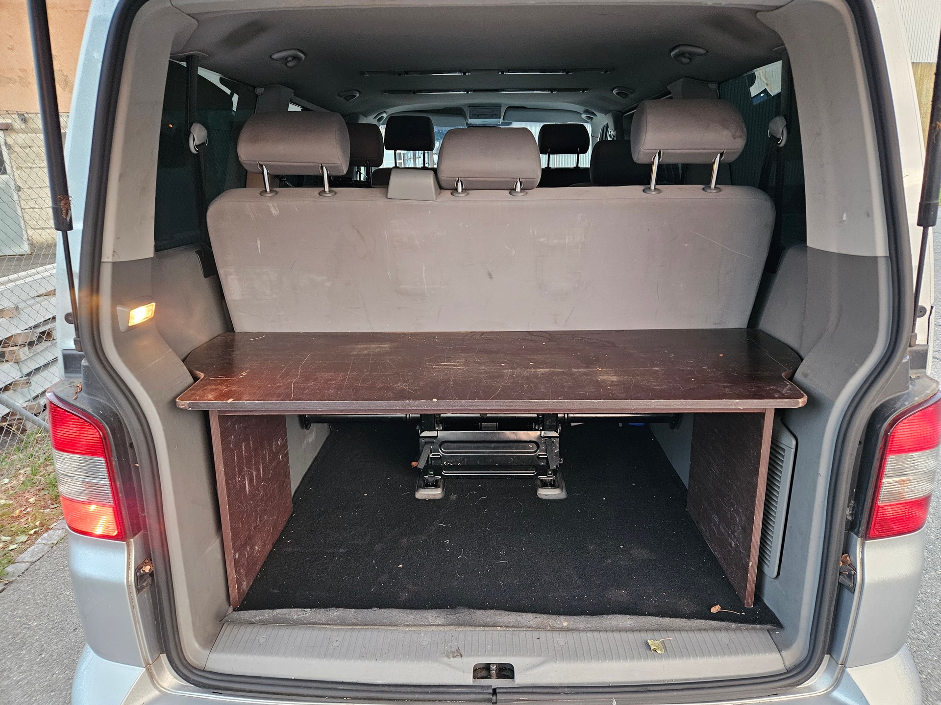VW T5 Caravelle Comfort 2.5 TDI PD-image-13