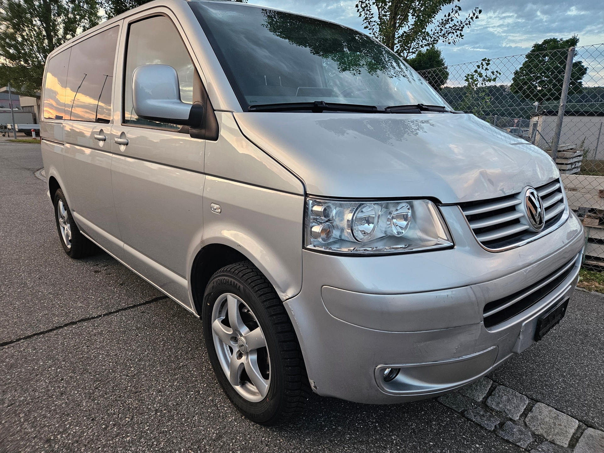 VW T5 Caravelle Comfort 2.5 TDI PD-image-2