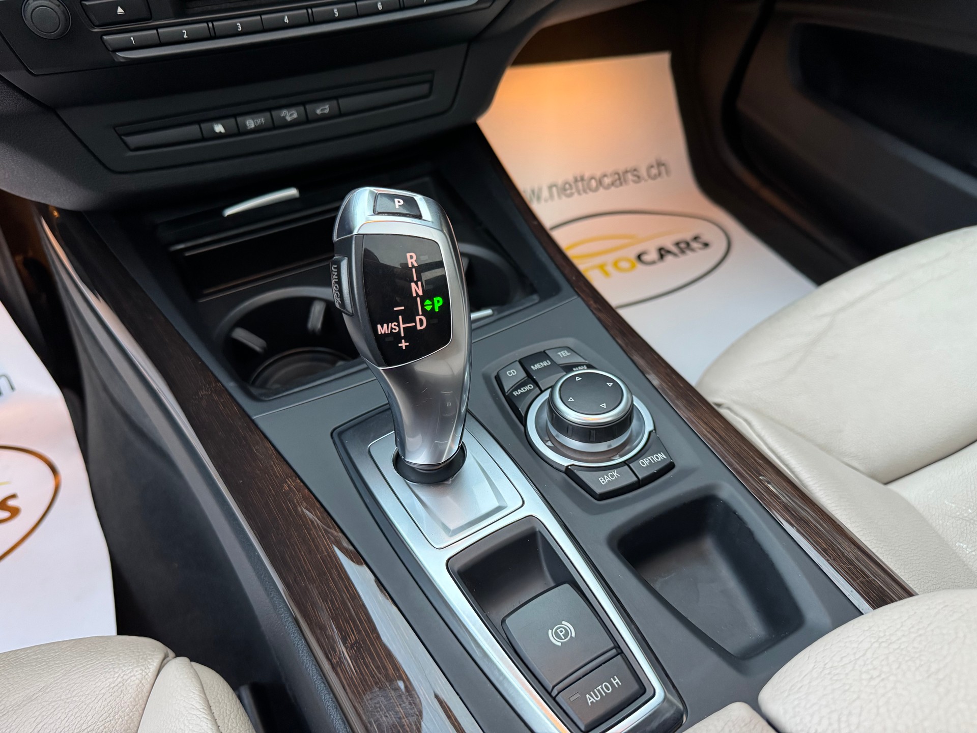 BMW X5 xDrive 40d Steptronic-image-9