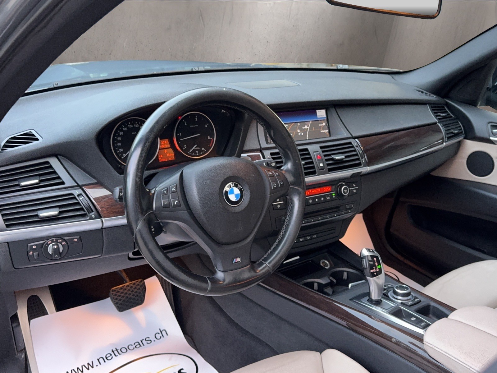 BMW X5 xDrive 40d Steptronic-image-8