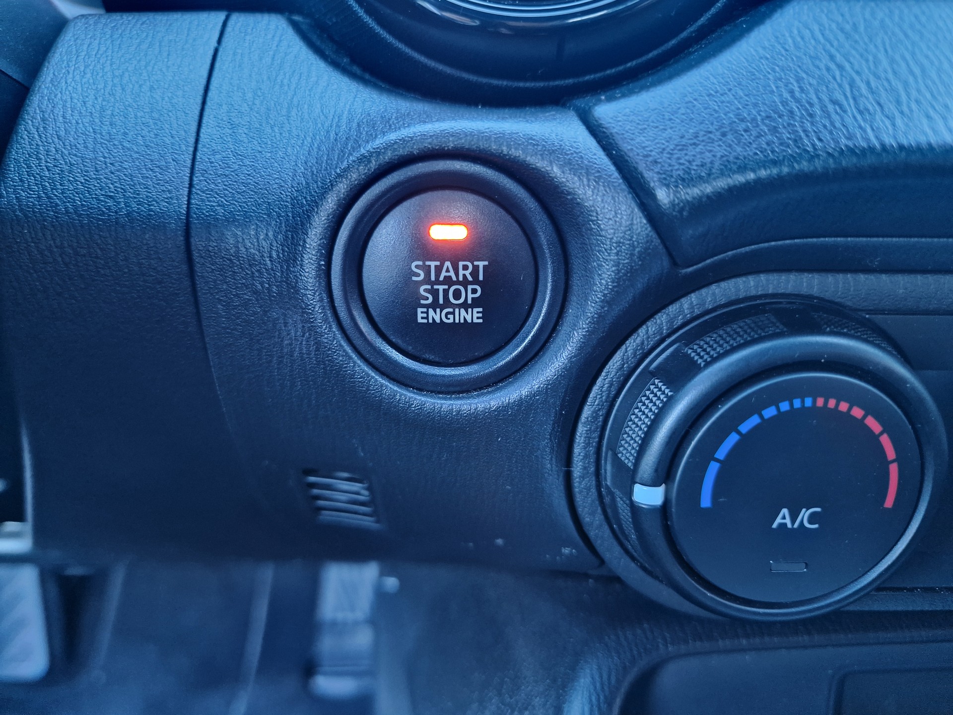 MAZDA MX-5 SKYACTIV-G 132 Challenge hellsilber met. 24Mt Gara-image-16