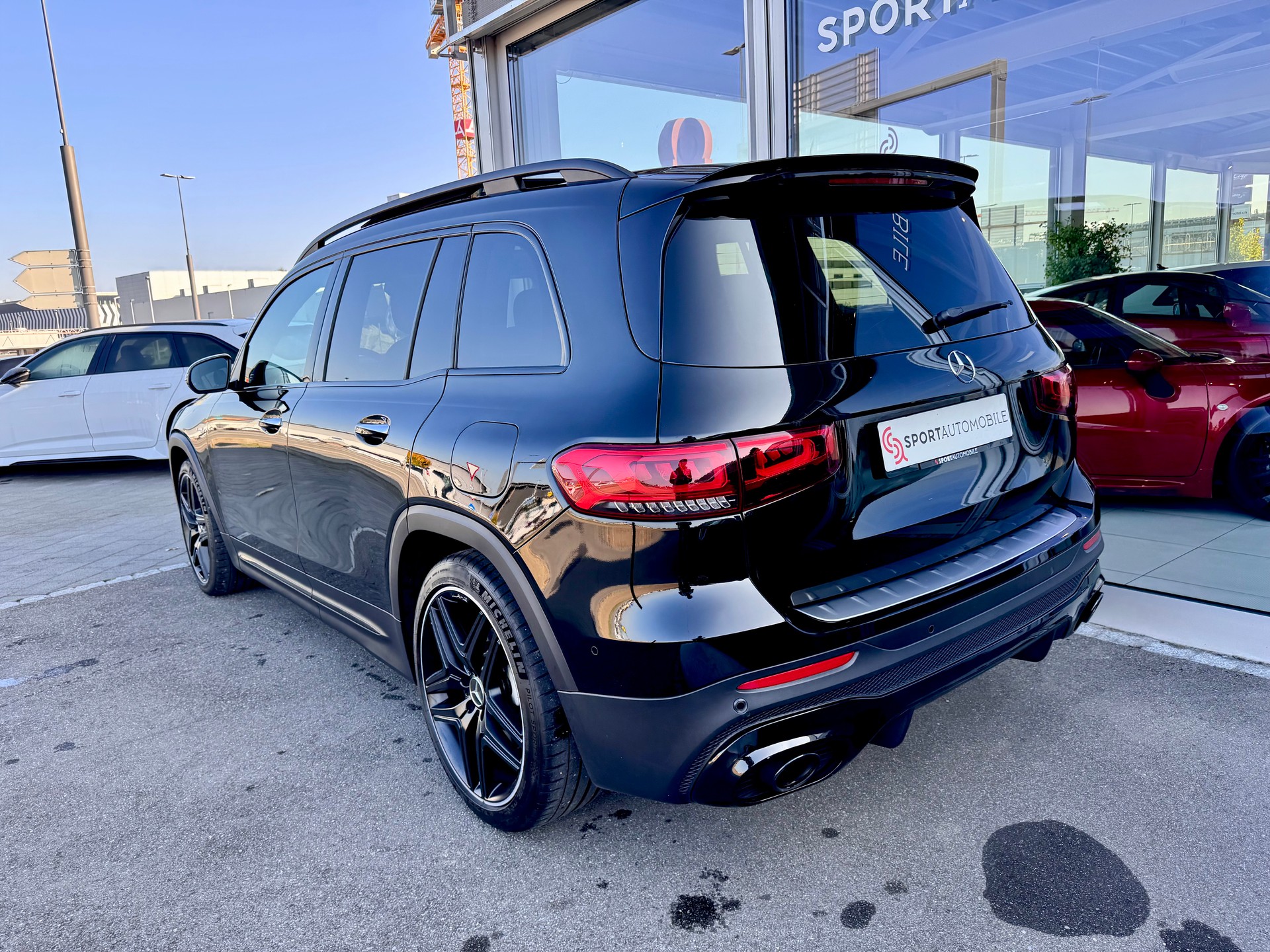 MERCEDES-BENZ GLB 35 AMG 4Matic 8G-Tronic-image-9