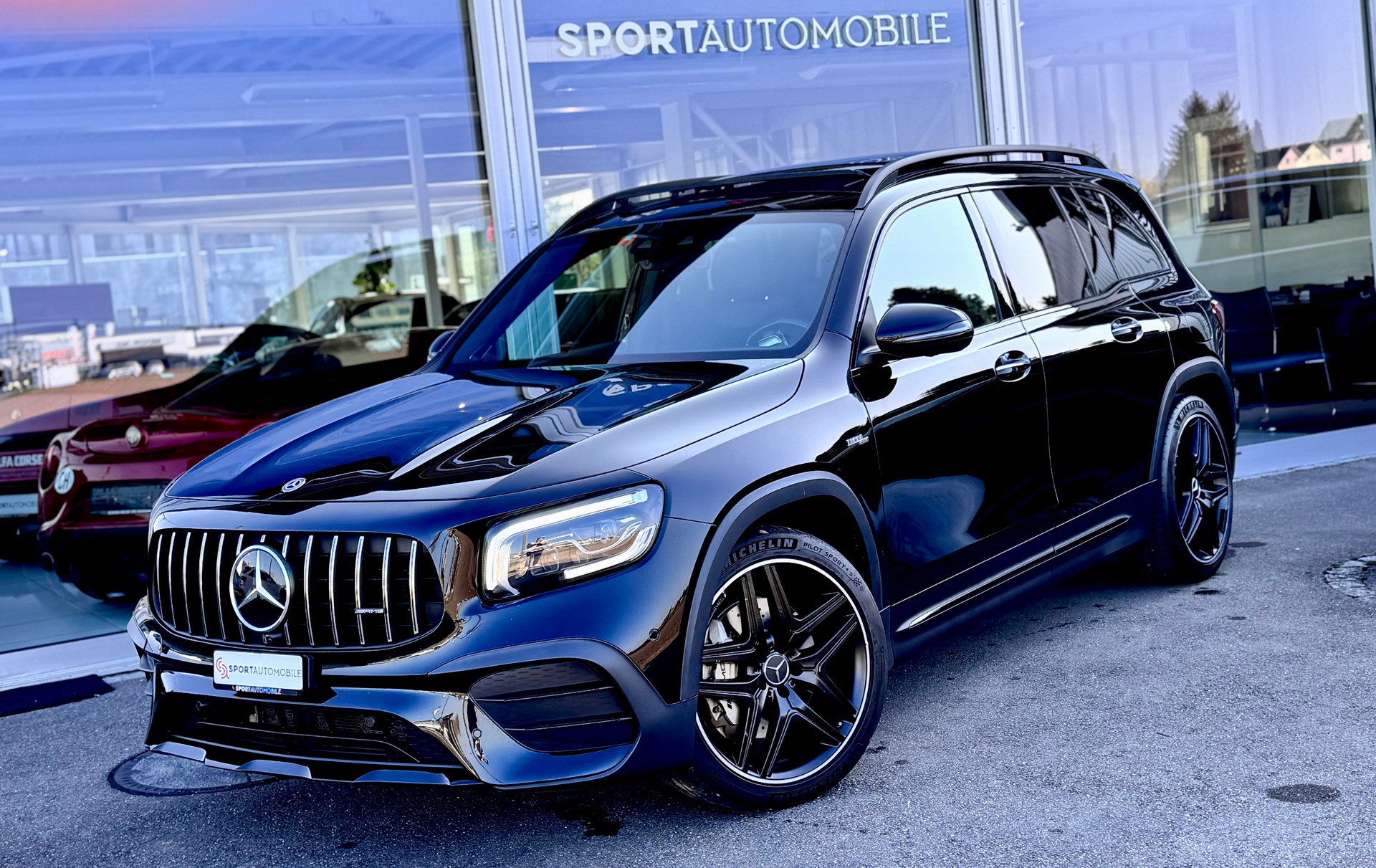 MERCEDES-BENZ GLB 35 AMG 4Matic 8G-Tronic