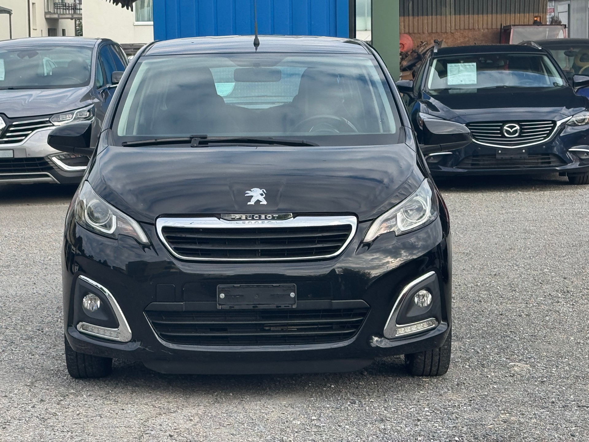 PEUGEOT 108 1.2 VTi Allure-image-3