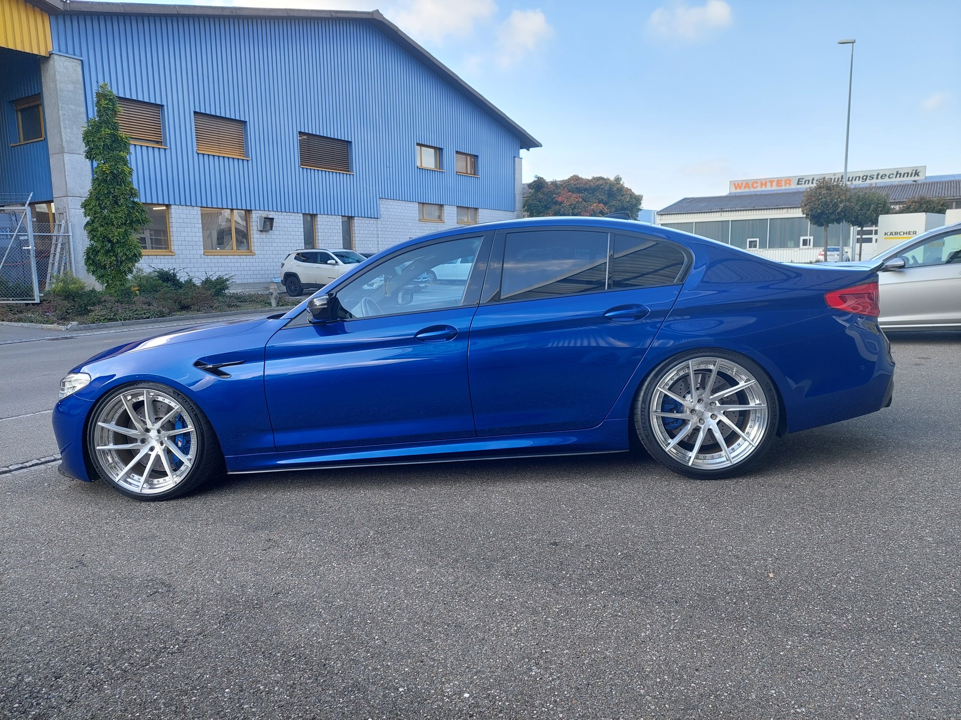 BMW M5 xDrive Competition Drivelogic-image-2