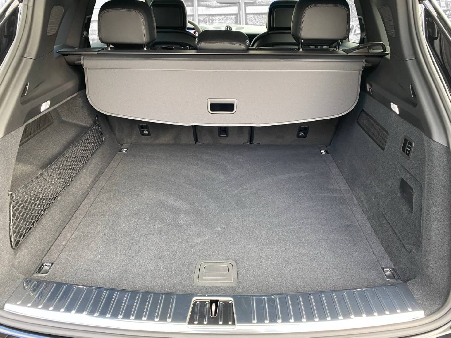 PORSCHE Cayenne S-image-17