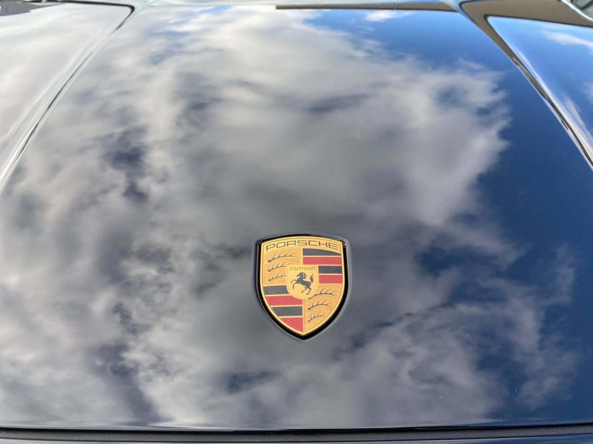 PORSCHE Cayenne S-image-10