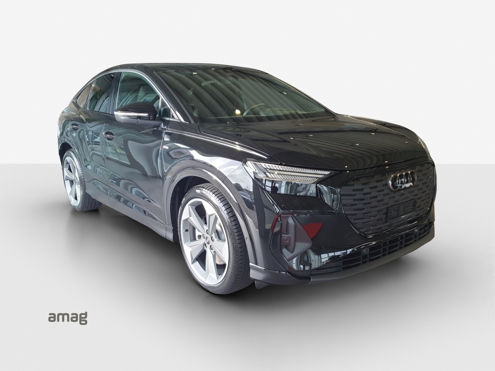 AUDI Q4 Sportback e-tron 45 Edition Swiss Ski quattro-image-5