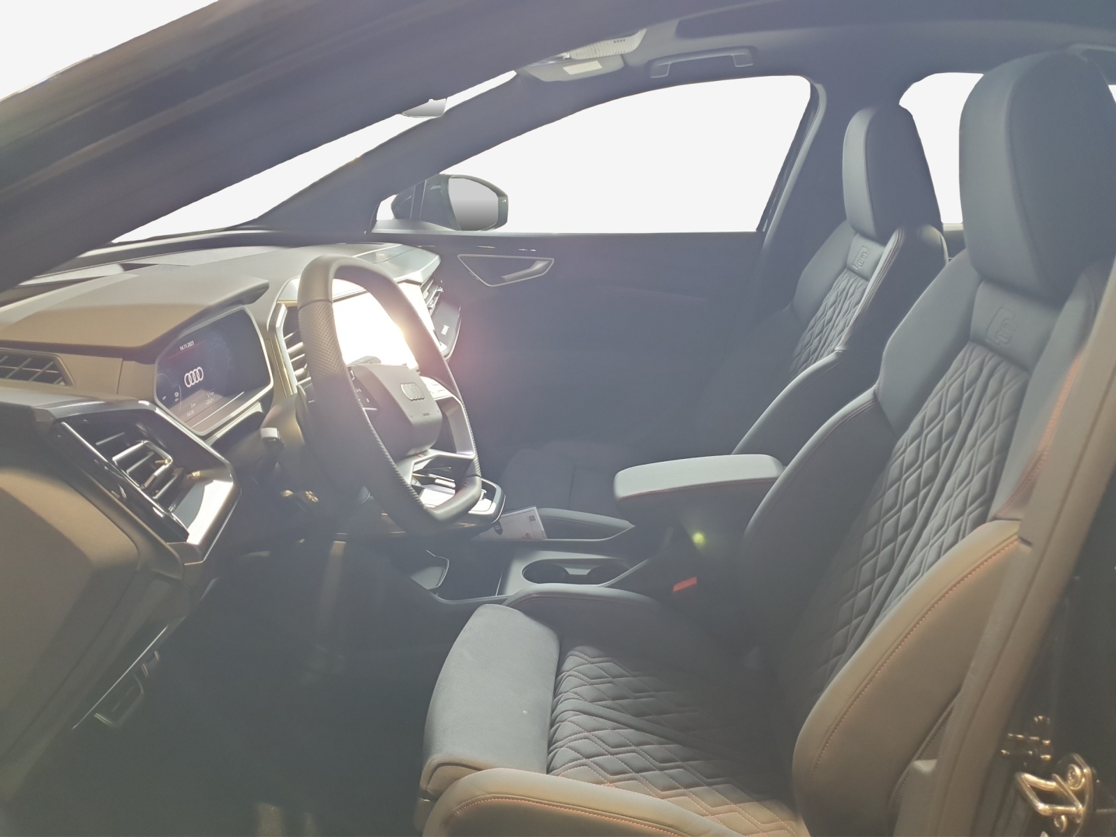 AUDI Q4 Sportback e-tron 45 Edition Swiss Ski quattro-image-7