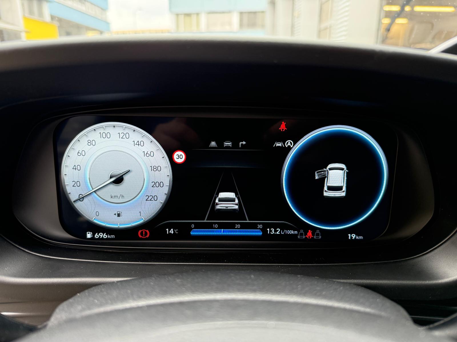 HYUNDAI i20 1.0 T-GDi Origo-image-13
