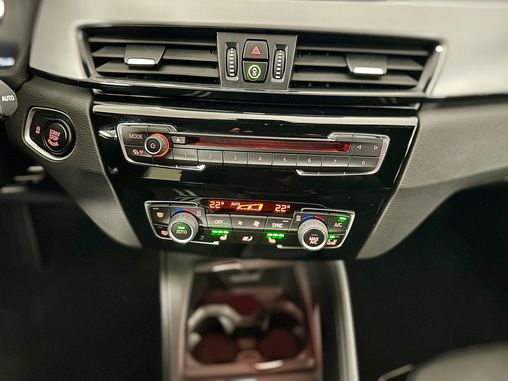 BMW X1 xDrive 20d Steptronic-image-17