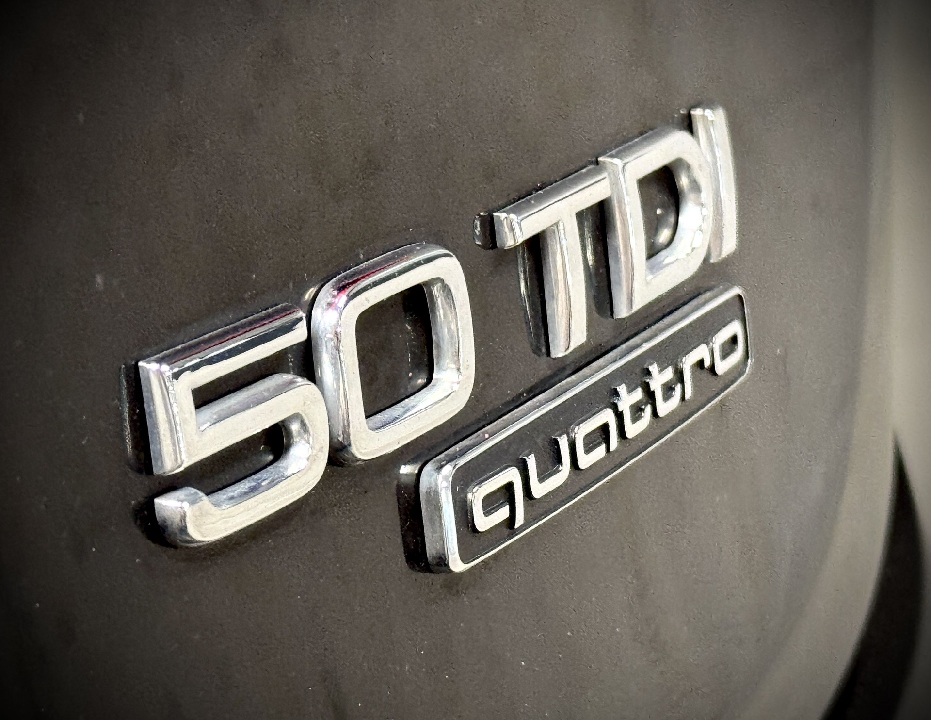 AUDI Q5 3.0 TDI sport quattro tiptronic-image-13