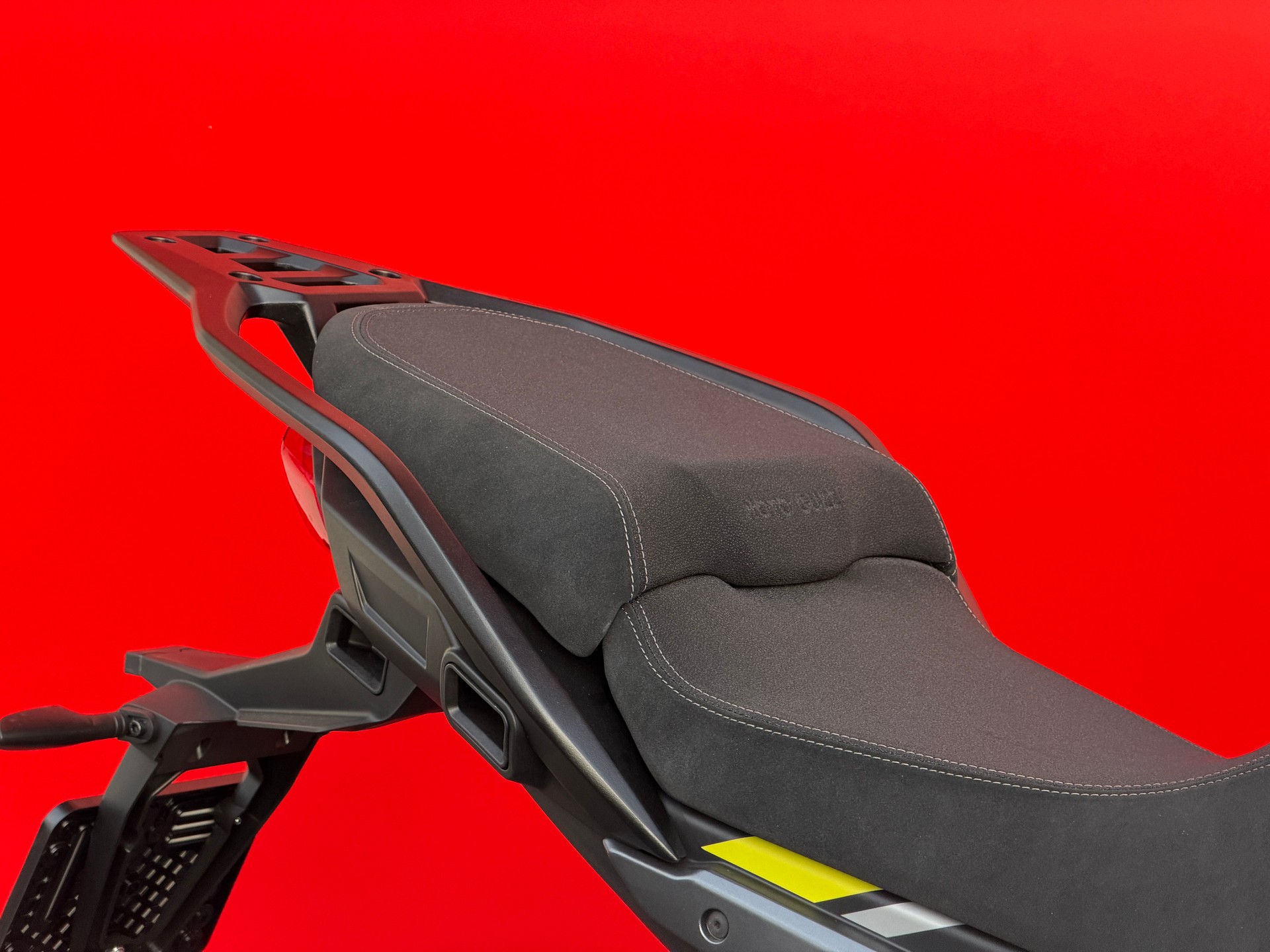 MOTO GUZZI Stelvio 1000 PFF RAS E5+-showroom-element-2