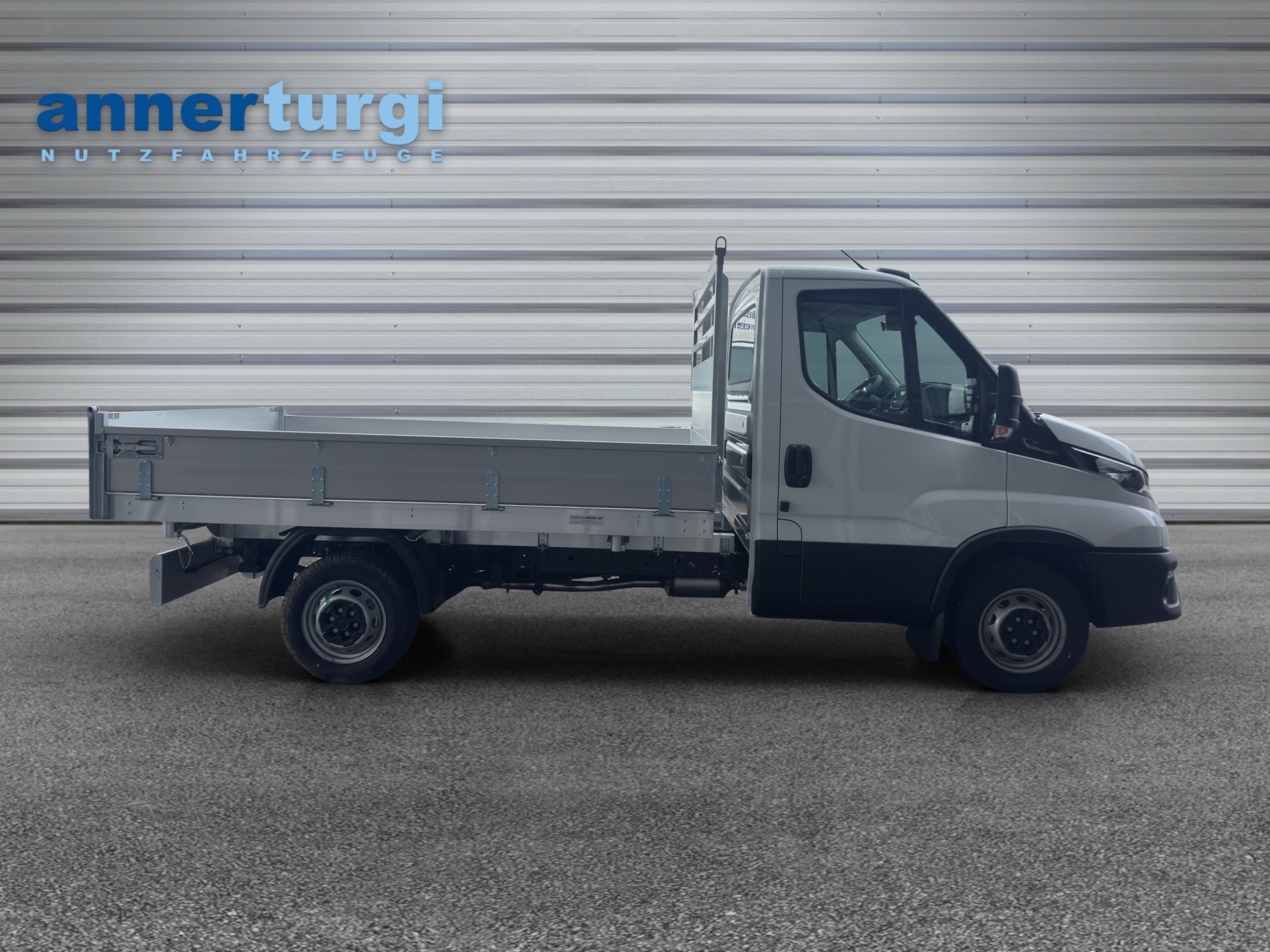 IVECO 35S16BA8 Dreiseitenkipper-showroom-element-3