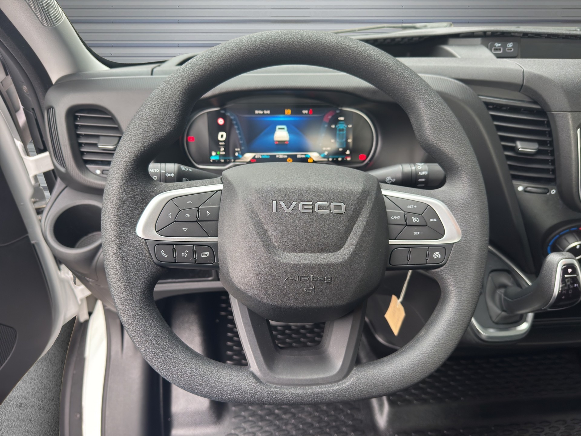 IVECO 35S16BA8 Dreiseitenkipper-image-10