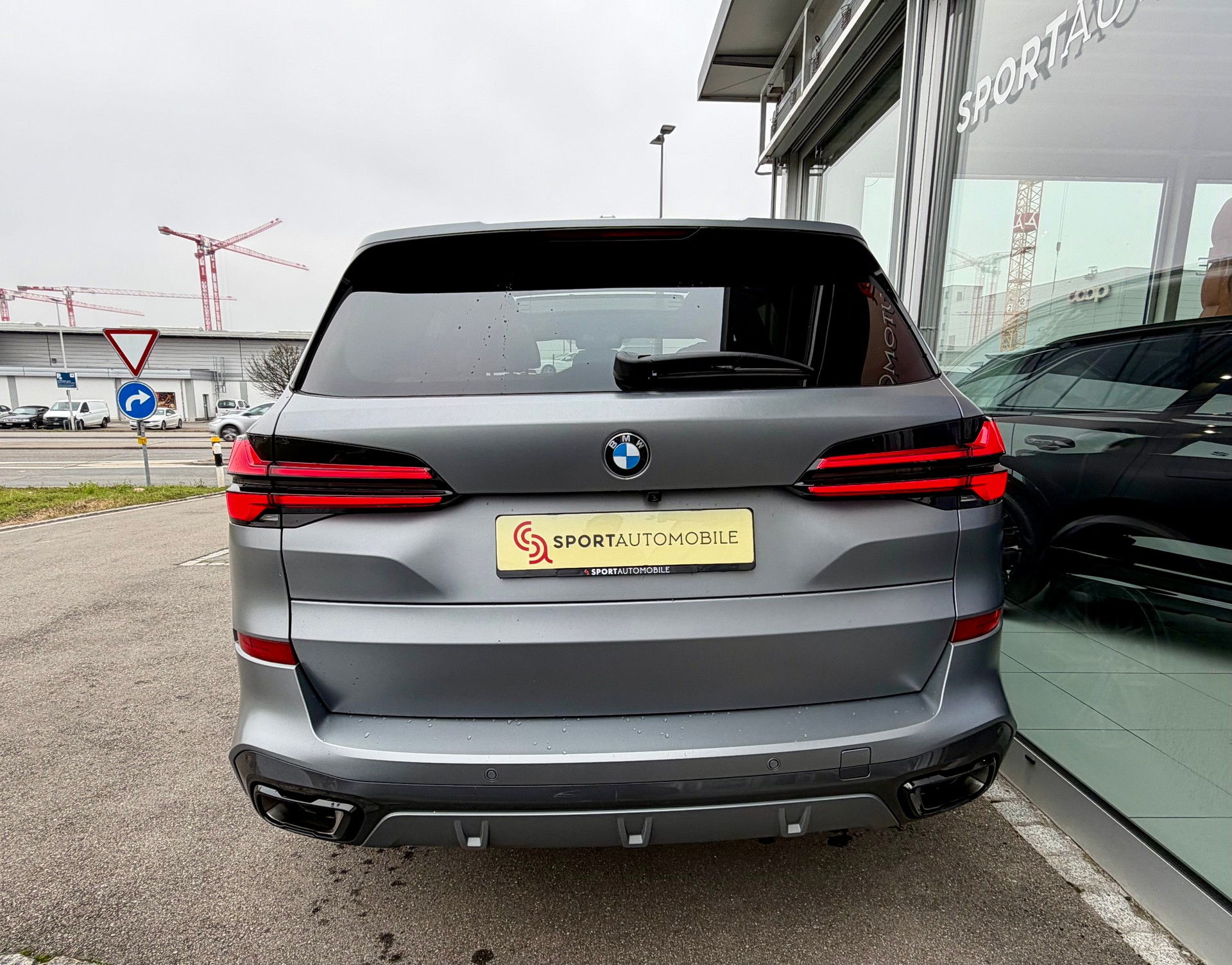 BMW X5 xDrive 48V 30d M Sport Pro Steptronic-image-10