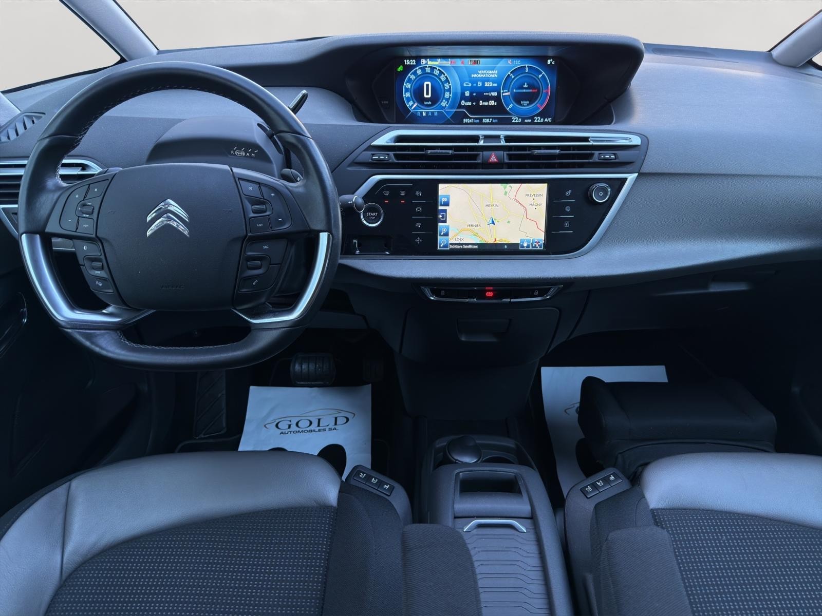 CITROEN C4 Picasso 1.6 e-HDi Exclusive ETG6-image-2