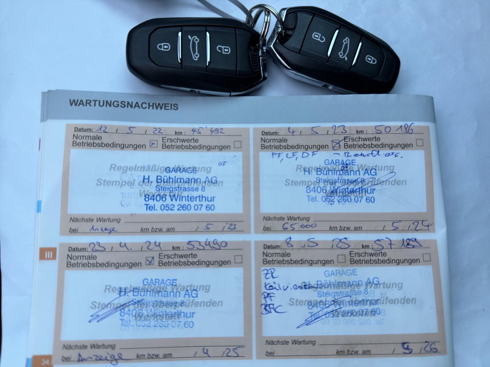 CITROEN C4 Picasso 1.6 e-HDi Exclusive ETG6-image-4