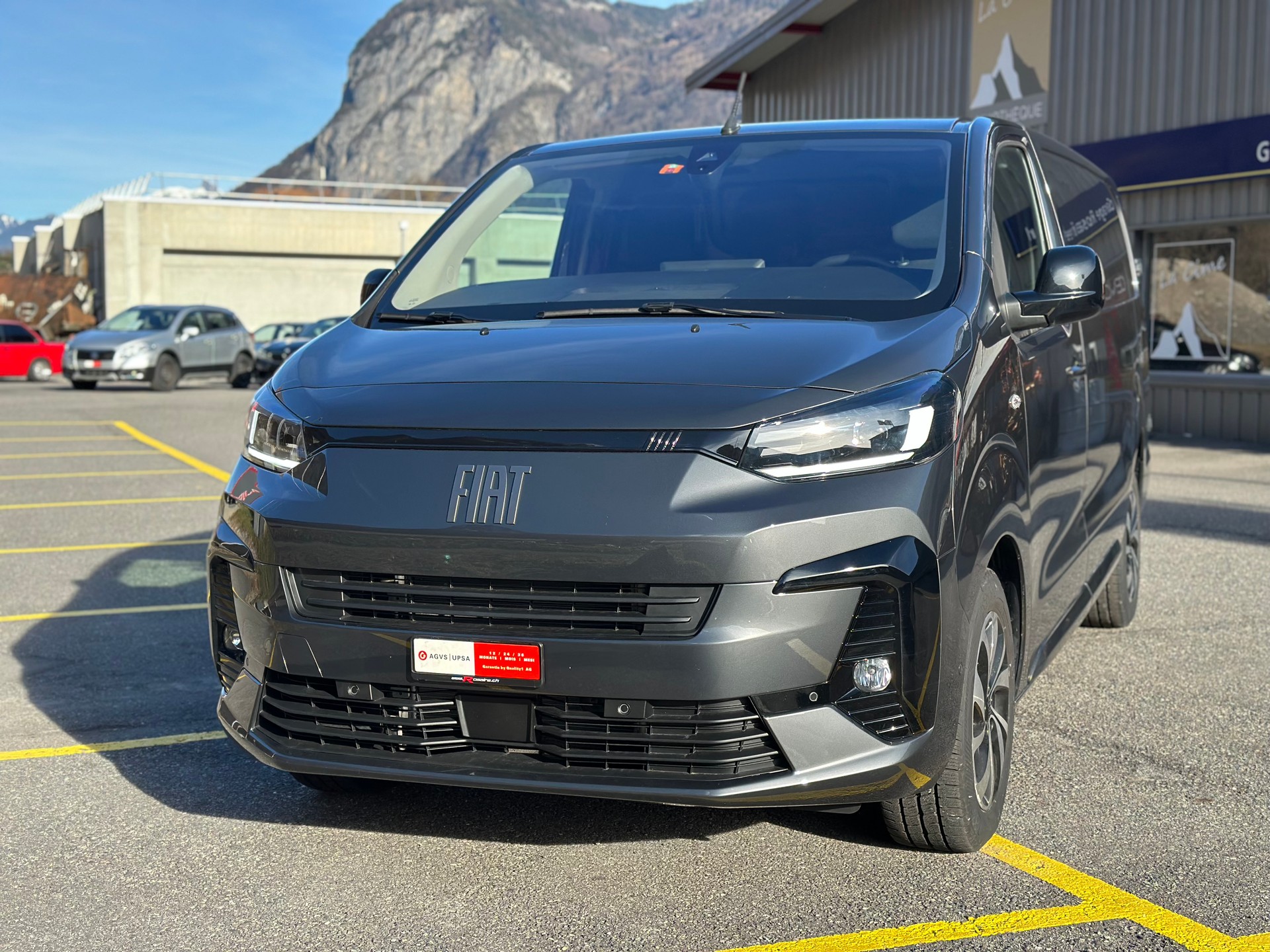 FIAT Scudo 2.0 BlueHDi L3 EAT8-showroom-element-2