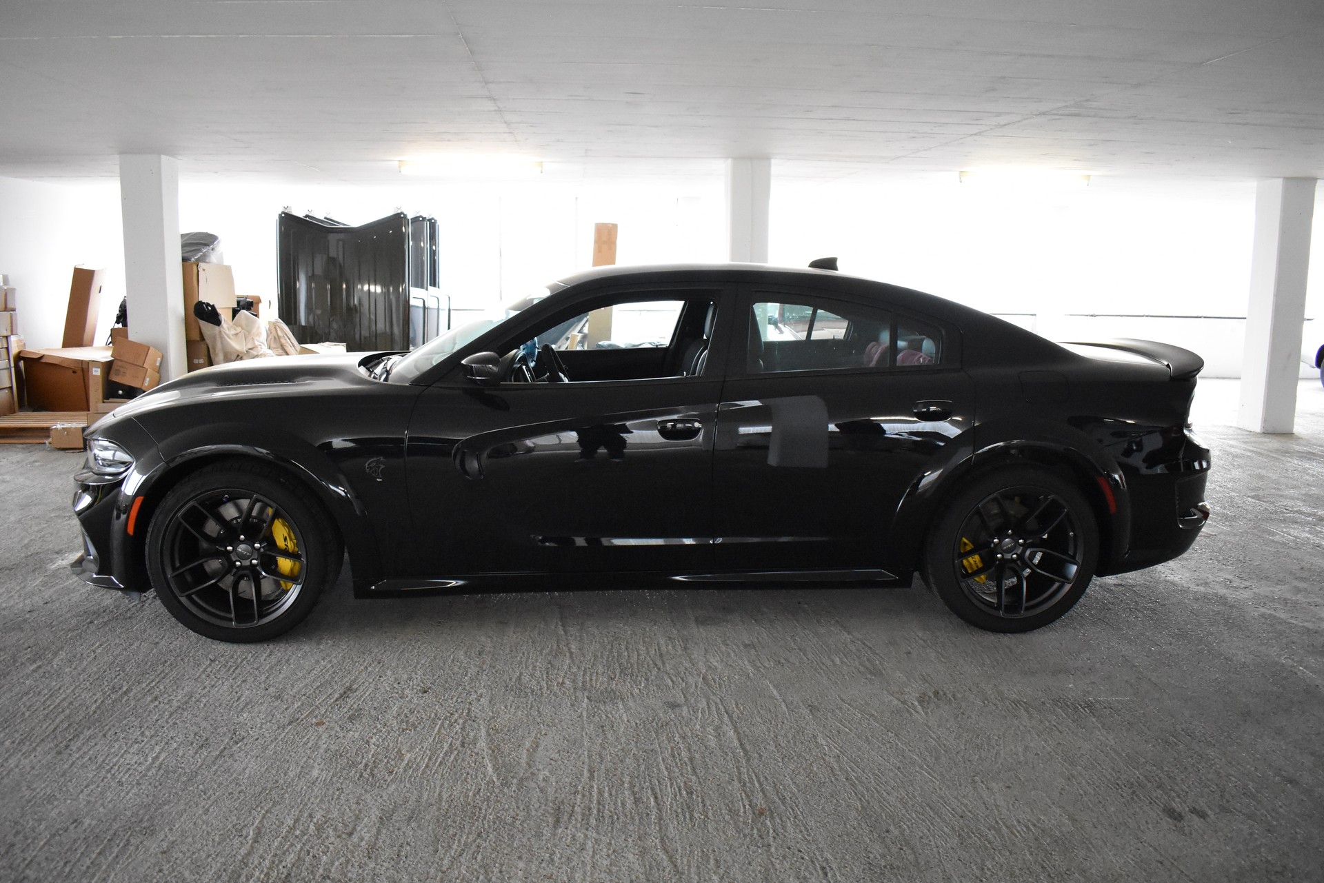DODGE Charger 6.2 Hellcat Widebody-image-2