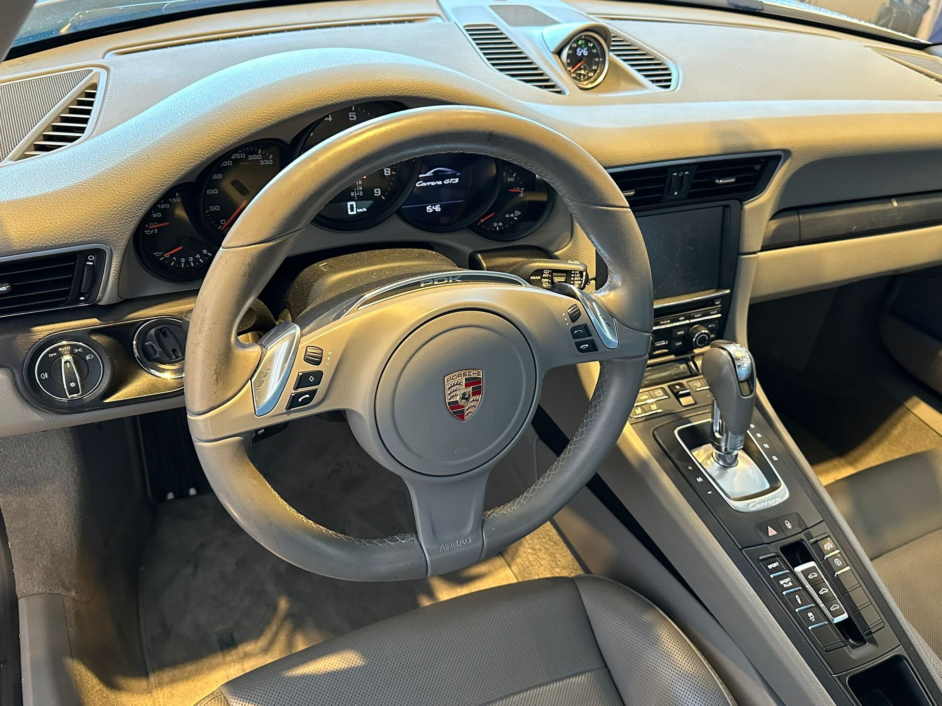 PORSCHE 911 Carrera GTS PDK-image-12