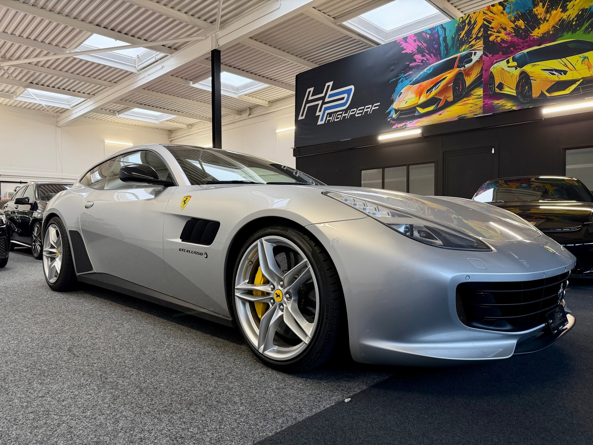 FERRARI GTC 4 Lusso-image-0