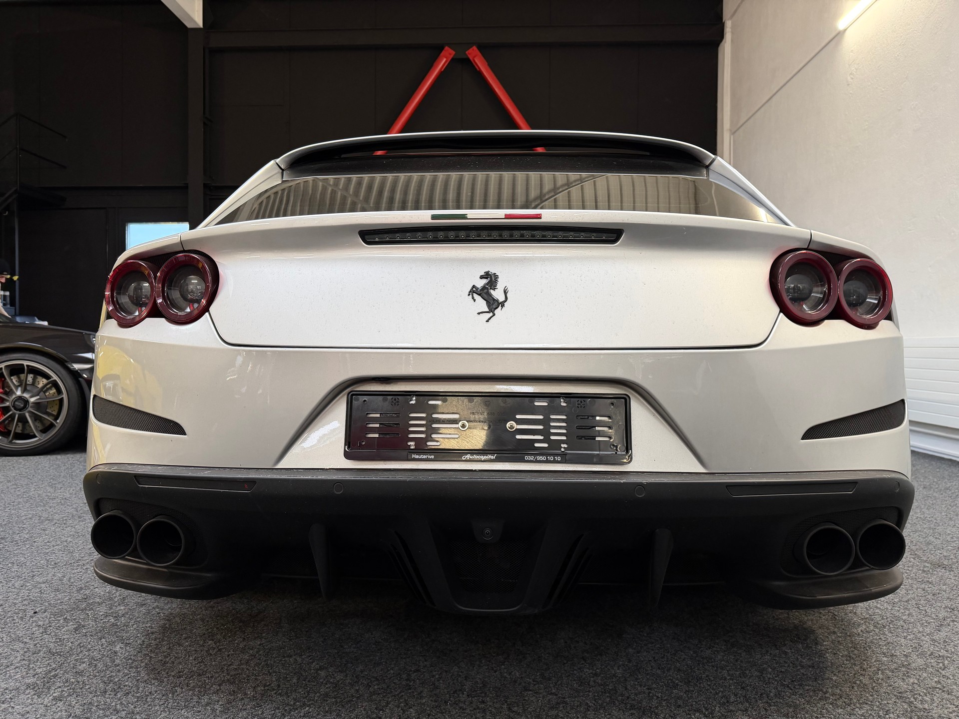 FERRARI GTC 4 Lusso-image-3