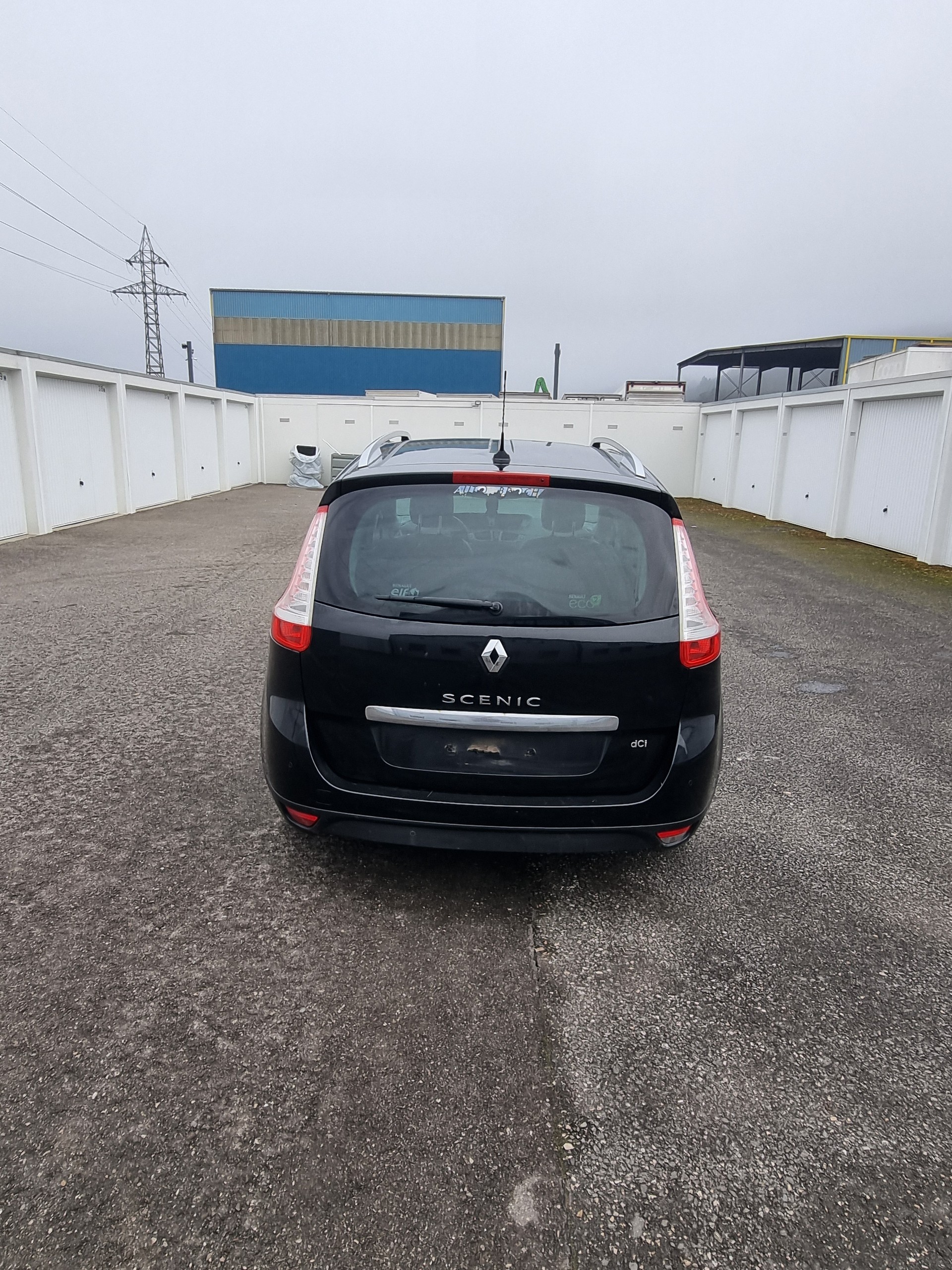 RENAULT Grand Scénic 1.6 dCi Swiss Edition-image-6