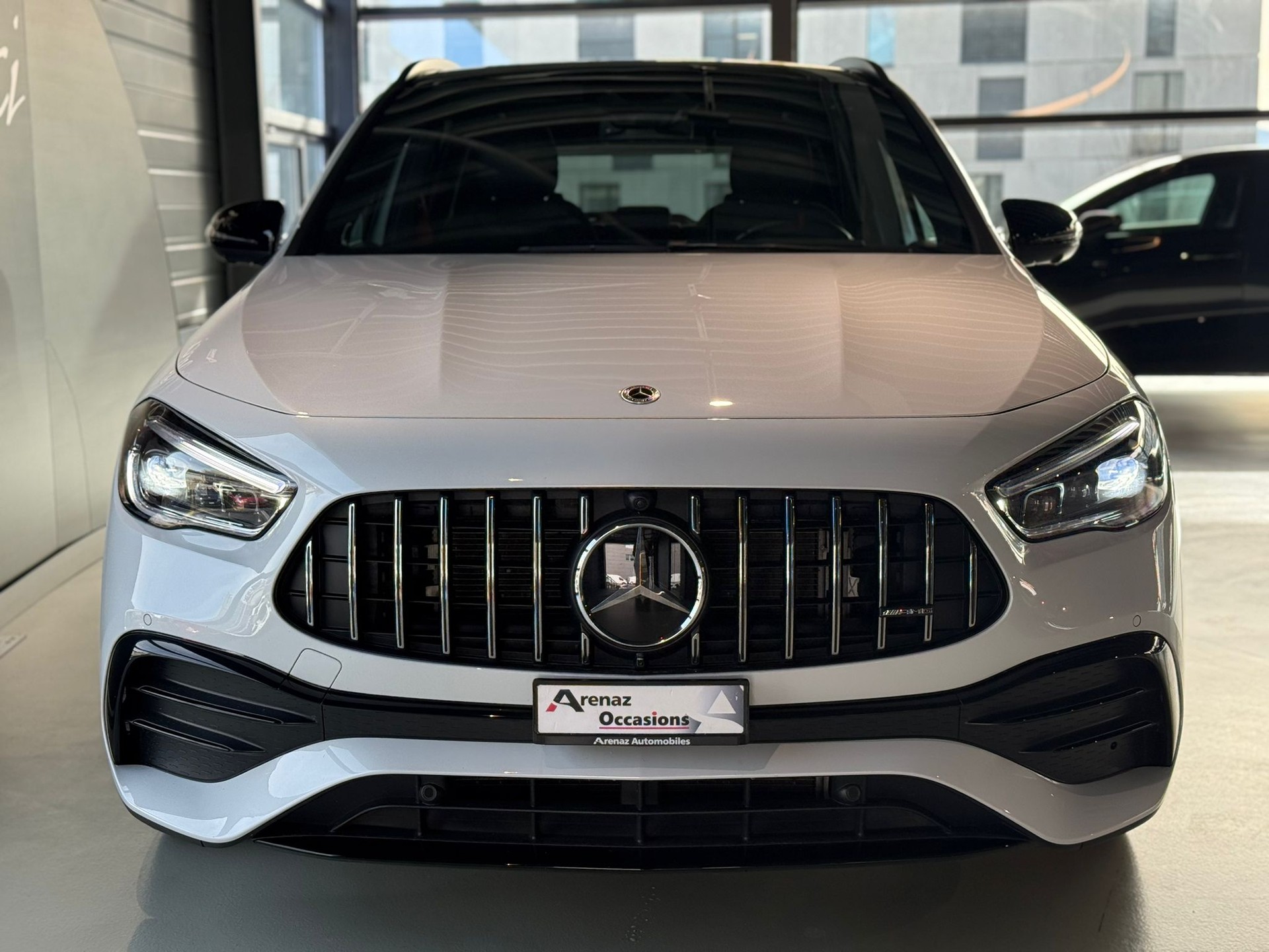 MERCEDES-BENZ GLA 35 AMG 4Matic 8G-Speedshift DCT-showroom-element-2
