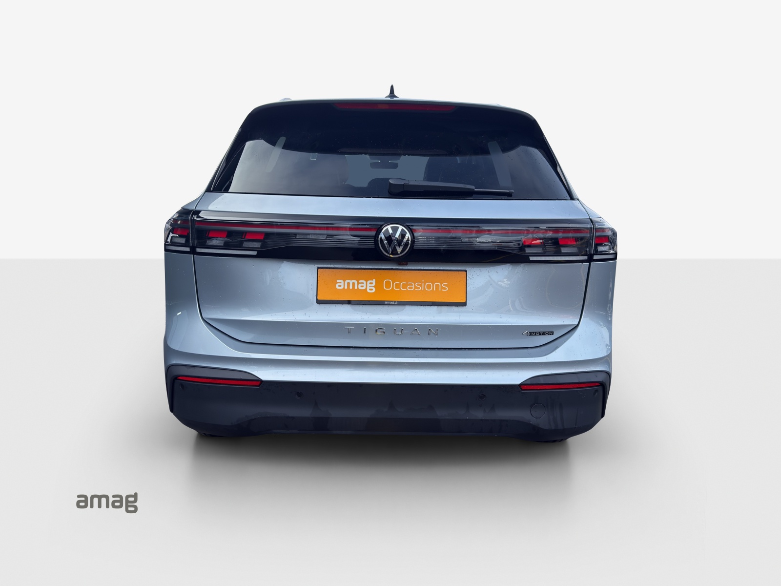 VW Tiguan 2.0 TSI DSG Life 4Motion-image-3