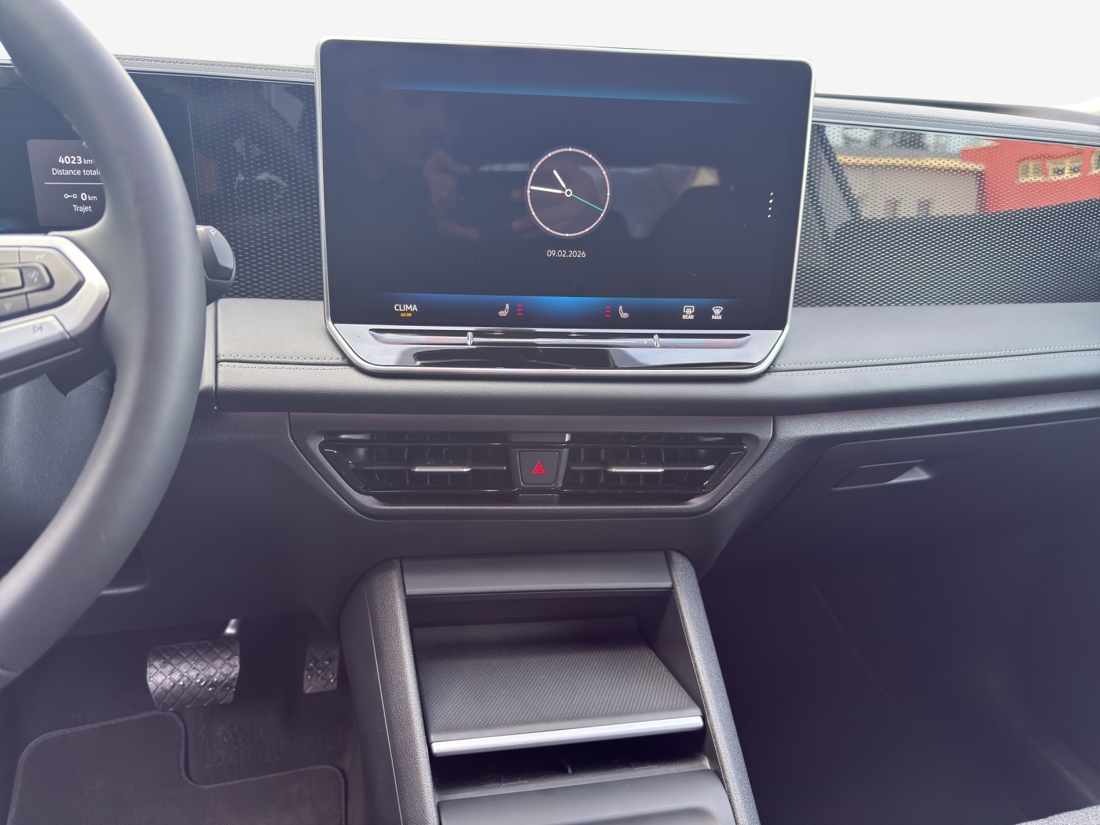 VW Tiguan 2.0 TSI DSG Life 4Motion-image-10