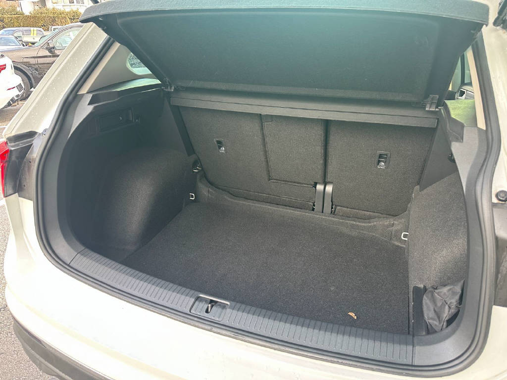 VW Tiguan 1.5 TSI Life DSG 2WD-image-12