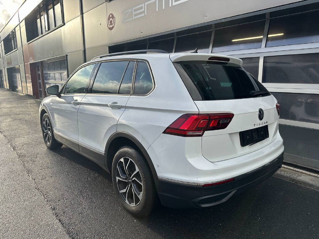 VW Tiguan 1.5 TSI Life DSG 2WD-image-4