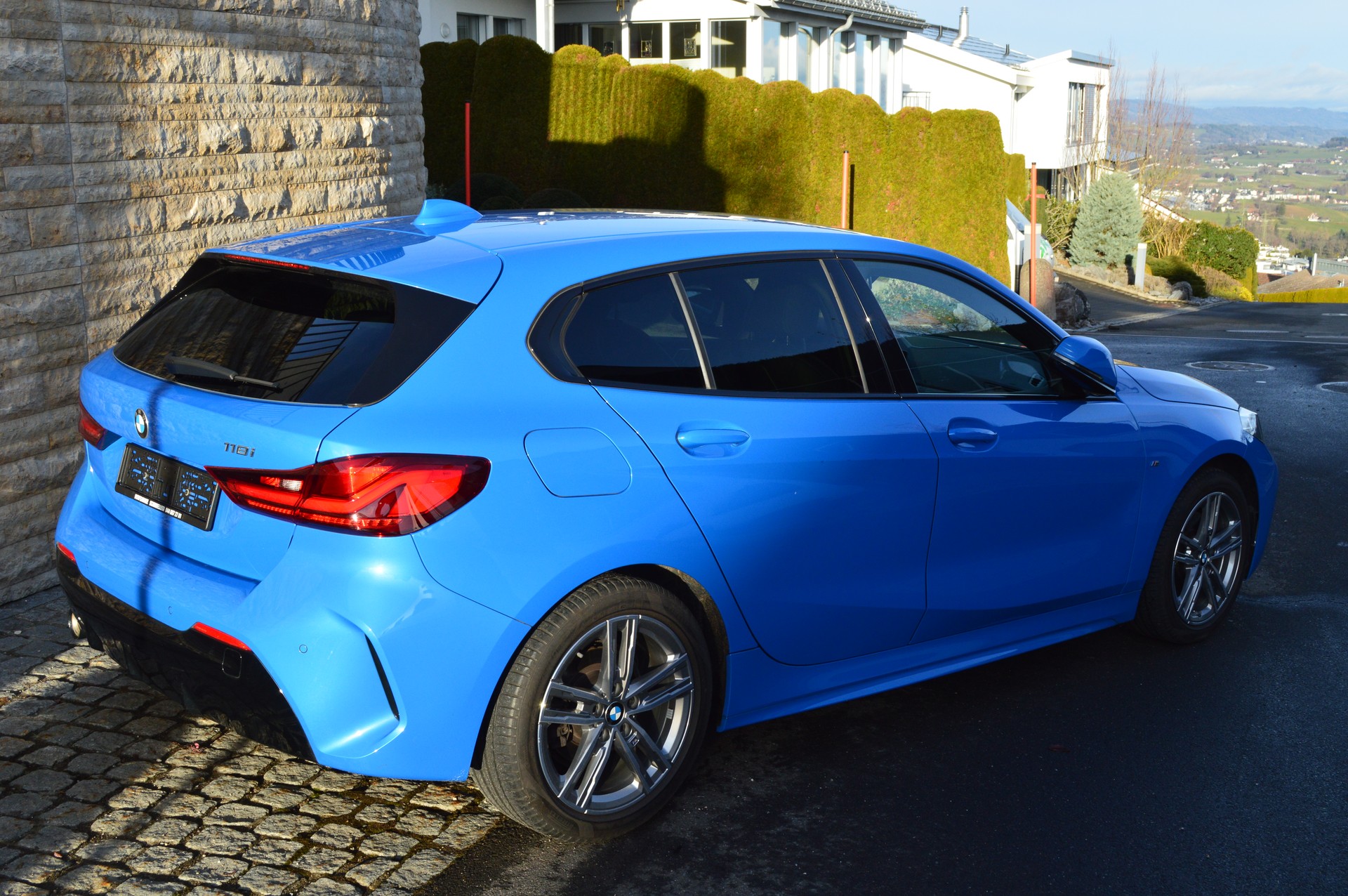 BMW 118i M Sport Steptronic-image-3