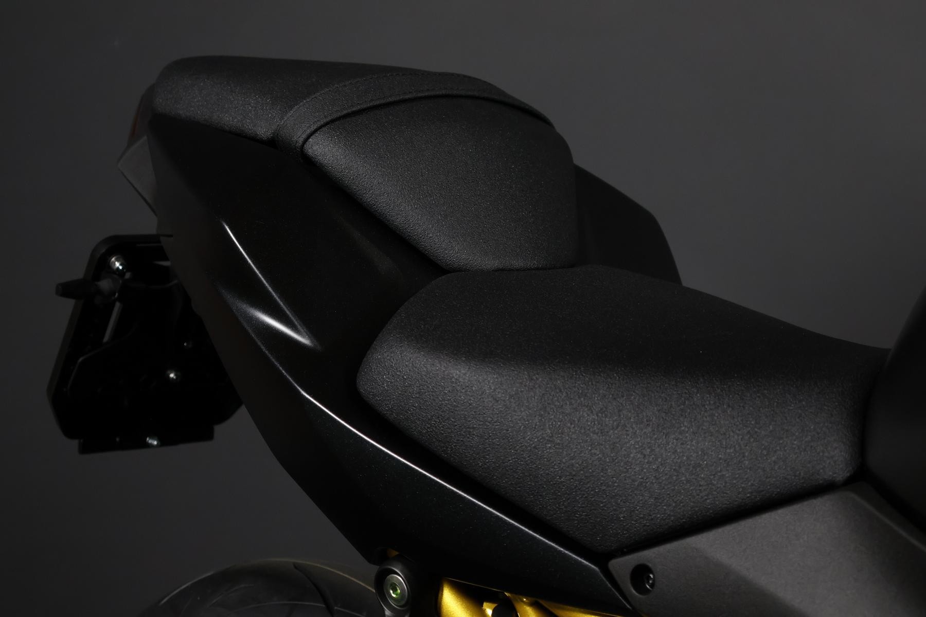 KAWASAKI Z 650 S (50/35 KW) Level 1-image-6