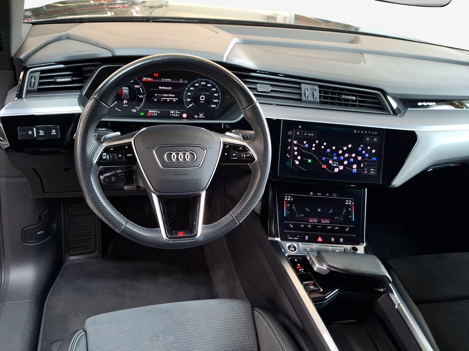AUDI e-tron 55 Sportback Advanced quattro-image-9