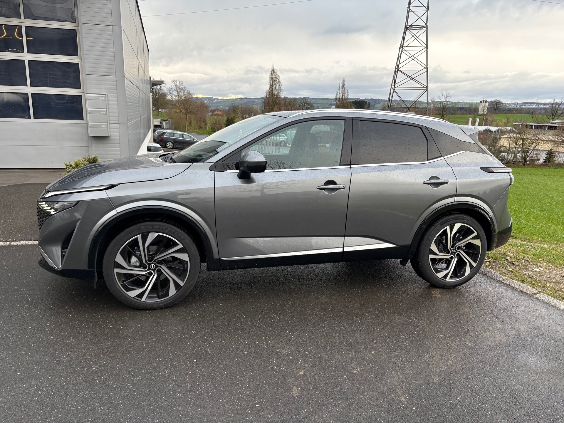 NISSAN Qashqai 1.3 DIG-T MHEV Tekna+ Xtronic 4x4-image-1