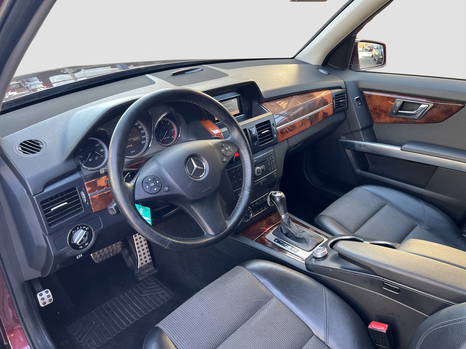 MERCEDES-BENZ GLK 350 CDI (320 CDI) 4Matic 7G-Tronic-image-11